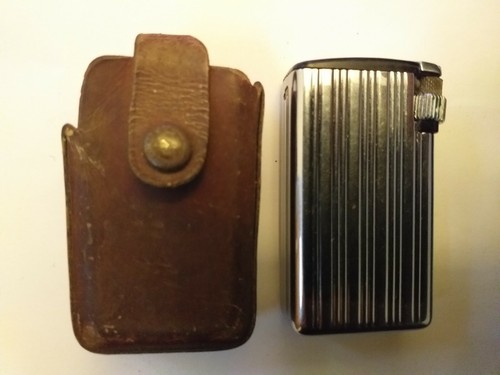 Ancien briquet flaminaire